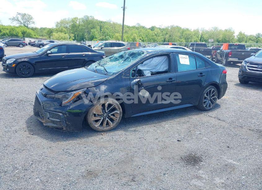 Photo 2 of 2022 Toyota Corolla SE (VIN 5YFS4MCE1NP131155)