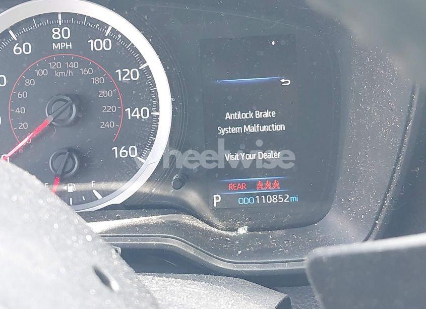 Photo 7 of 2022 Toyota Corolla SE (VIN 5YFS4MCE1NP131155)