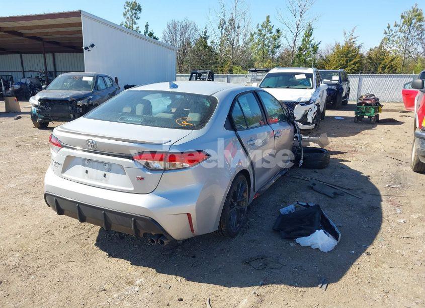 Photo 4 of 2023 Toyota Corolla SE (VIN 5YFS4MCE1PP143387)