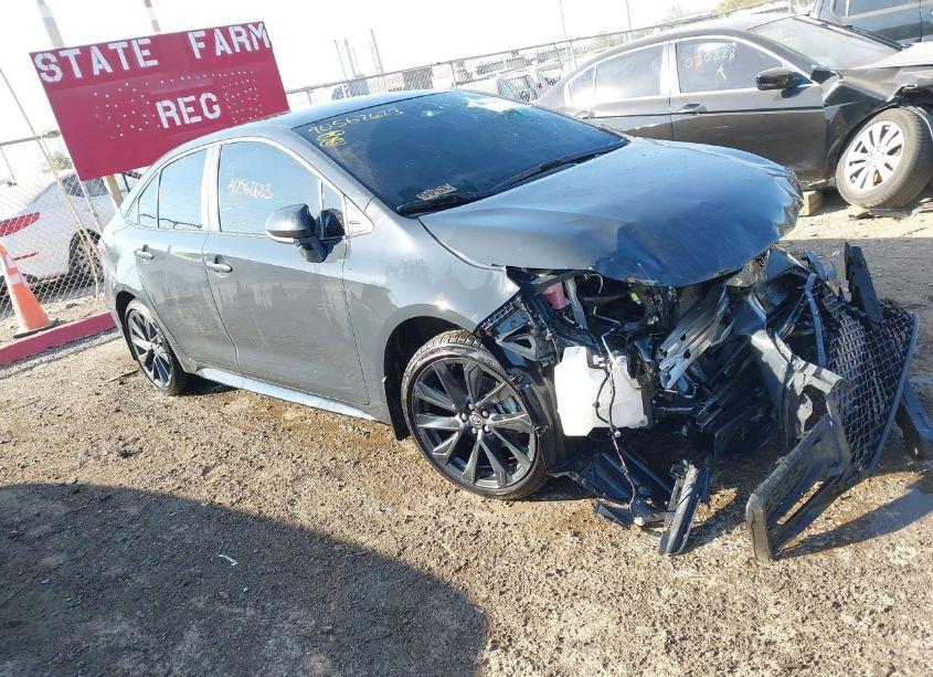 2024 Toyota Corolla SE (VIN 5YFS4MCE1RP180815) main photo