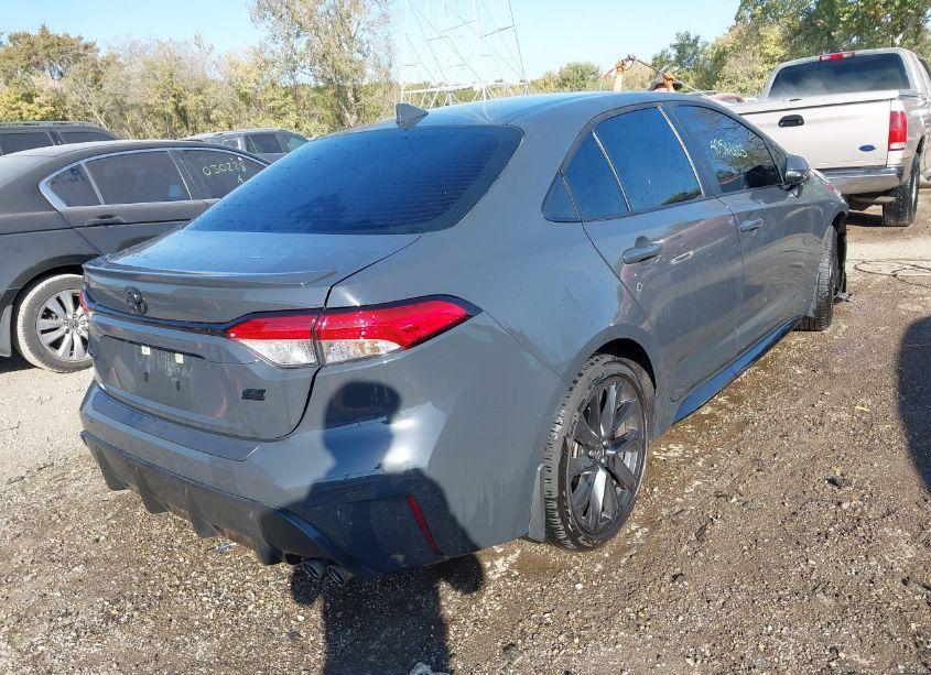 Photo 4 of 2024 Toyota Corolla SE (VIN 5YFS4MCE1RP180815)