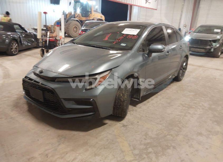 Photo 2 of 2024 Toyota Corolla SE (VIN 5YFS4MCE1RP190776)