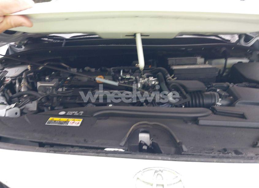 Photo 10 of 2024 Toyota Corolla SE (VIN 5YFS4MCE1RP215496)