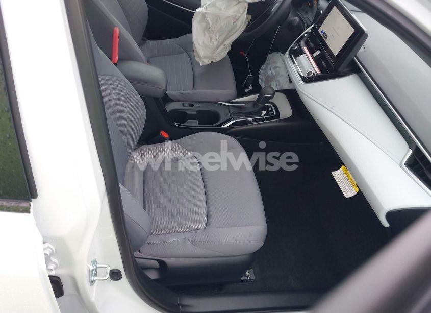 Photo 5 of 2024 Toyota Corolla SE (VIN 5YFS4MCE1RP215496)