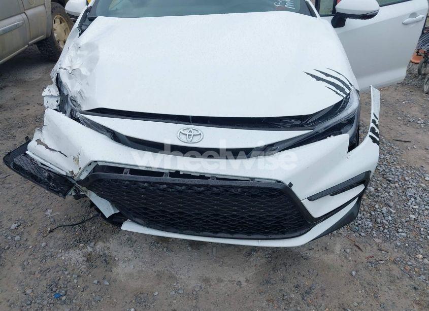 Photo 6 of 2024 Toyota Corolla SE (VIN 5YFS4MCE1RP215496)