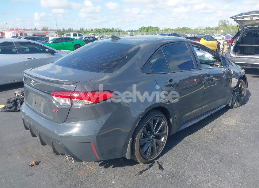 Photo 4 of 2025 Toyota Corolla SE (VIN 5YFS4MCE1SP222132)