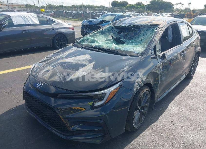 Photo 6 of 2025 Toyota Corolla SE (VIN 5YFS4MCE1SP222132)