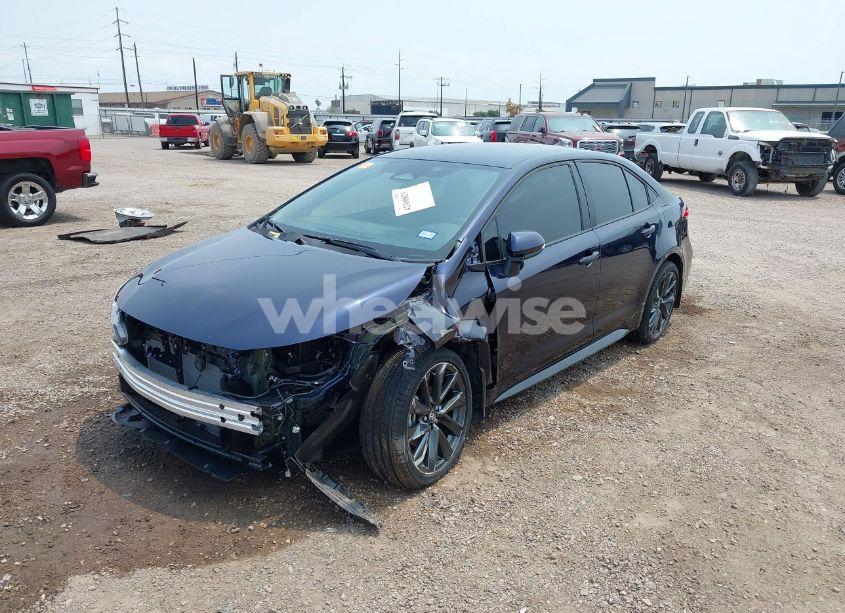 Photo 2 of 2025 Toyota Corolla SE (VIN 5YFS4MCE1SP233096)