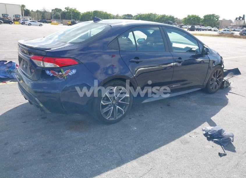 Photo 4 of 2021 Toyota Corolla SE (VIN 5YFS4MCE2MP062667)