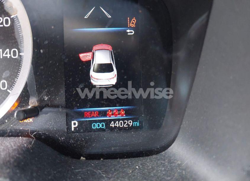 Photo 15 of 2021 Toyota Corolla SE (VIN 5YFS4MCE2MP080800)