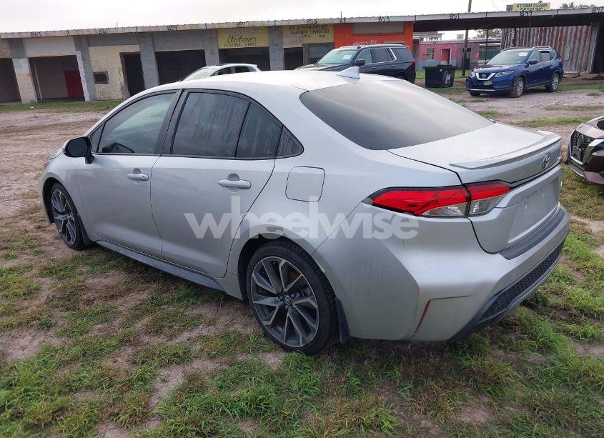 Photo 3 of 2021 Toyota Corolla SE (VIN 5YFS4MCE2MP097791)