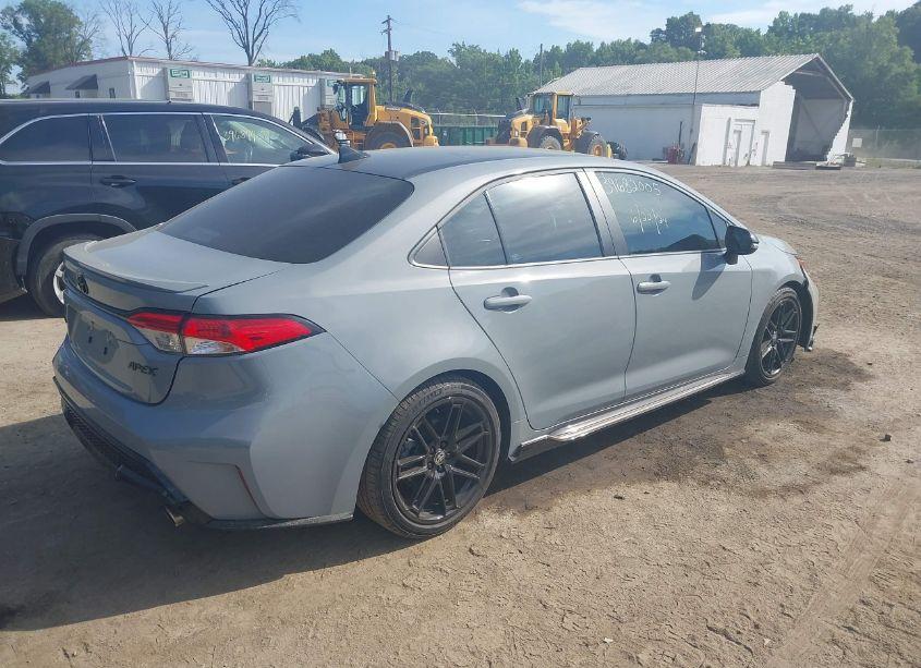Photo 4 of 2022 Toyota Corolla SE APEX EDITION (VIN 5YFS4MCE2NP114641)