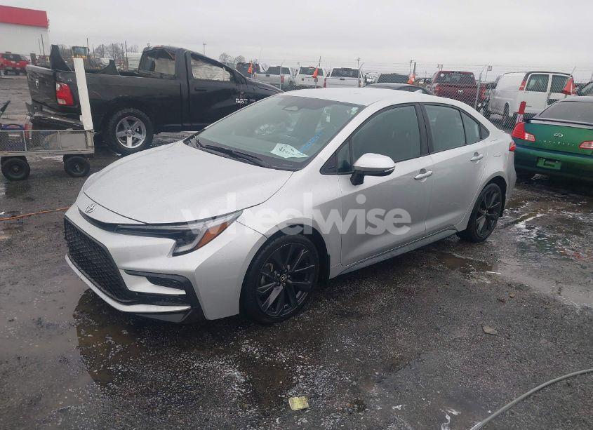 Photo 2 of 2023 Toyota Corolla SE (VIN 5YFS4MCE2PP141910)