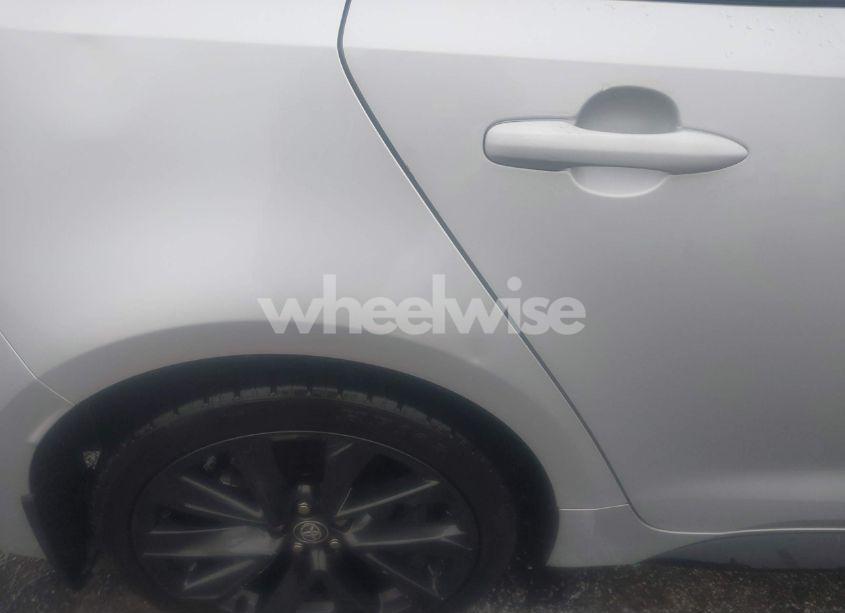 Photo 6 of 2023 Toyota Corolla SE (VIN 5YFS4MCE2PP141910)