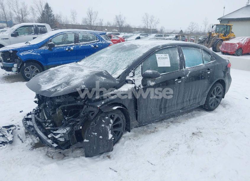 Photo 2 of 2024 Toyota Corolla SE (VIN 5YFS4MCE2RP169483)