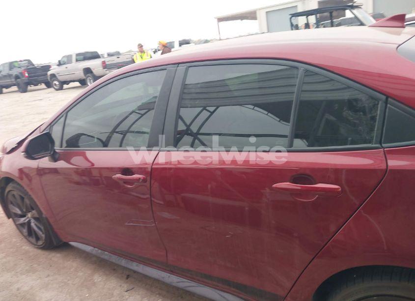 Photo 13 of 2024 Toyota Corolla SE (VIN 5YFS4MCE2RP179818)