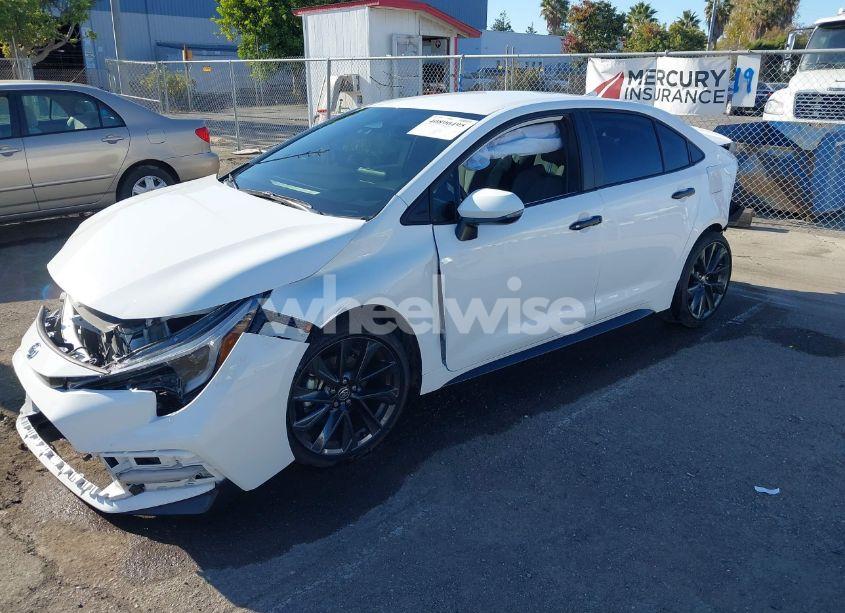 Photo 2 of 2024 Toyota Corolla SE (VIN 5YFS4MCE2RP187188)