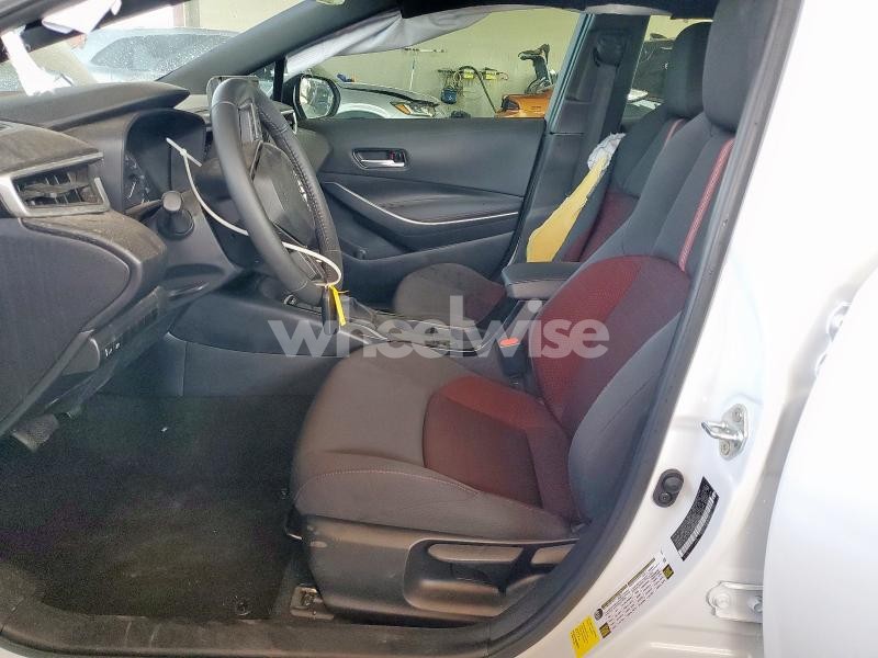 Photo 5 of 2024 TOYOTA COROLLA SE (VIN 5YFS4MCE2RP192570)