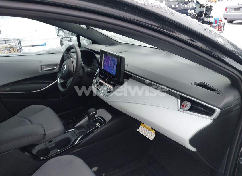 Photo 5 of 2024 Toyota Corolla SE (VIN 5YFS4MCE2RP212526)