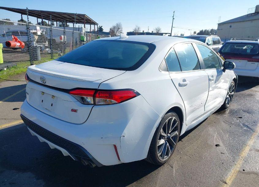 Photo 4 of 2021 Toyota Corolla SE (VIN 5YFS4MCE3MP063326)