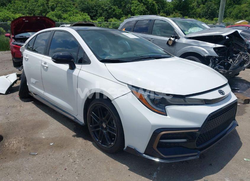 2021 Toyota Corolla SE (VIN 5YFS4MCE3MP068963) main photo