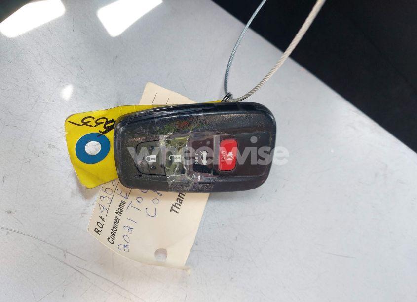 Photo 11 of 2021 Toyota Corolla SE (VIN 5YFS4MCE3MP068963)