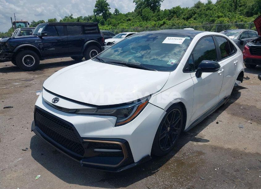 Photo 2 of 2021 Toyota Corolla SE (VIN 5YFS4MCE3MP068963)