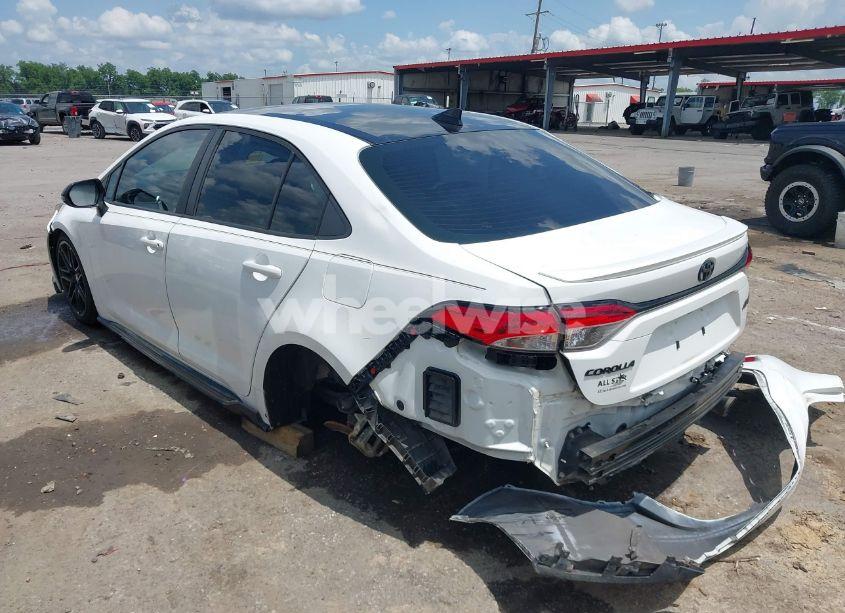 Photo 3 of 2021 Toyota Corolla SE (VIN 5YFS4MCE3MP068963)