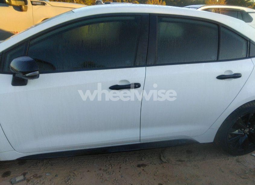 Photo 15 of 2021 Toyota Corolla SE NIGHTSHADE EDITION (VIN 5YFS4MCE3MP074892)