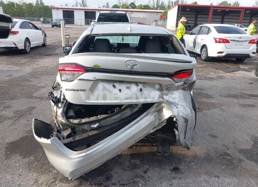 Photo 16 of 2021 Toyota Corolla SE (VIN 5YFS4MCE3MP079171)