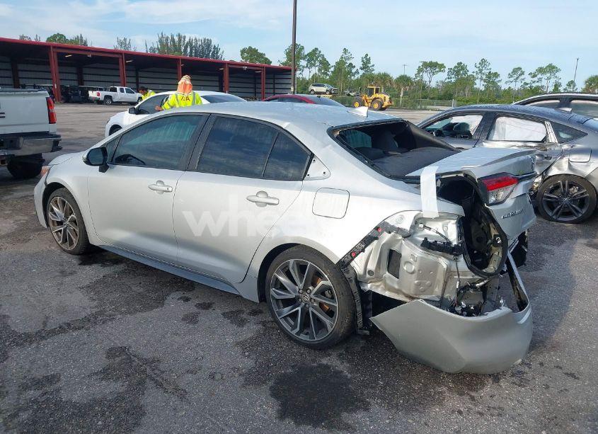 Photo 3 of 2021 Toyota Corolla SE (VIN 5YFS4MCE3MP079171)