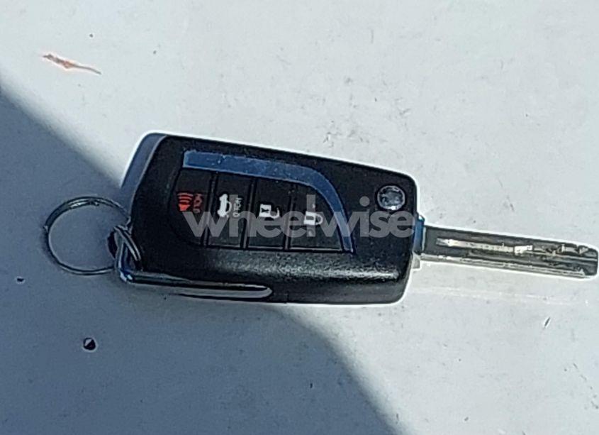 Photo 11 of 2021 Toyota Corolla SE (VIN 5YFS4MCE3MP081406)