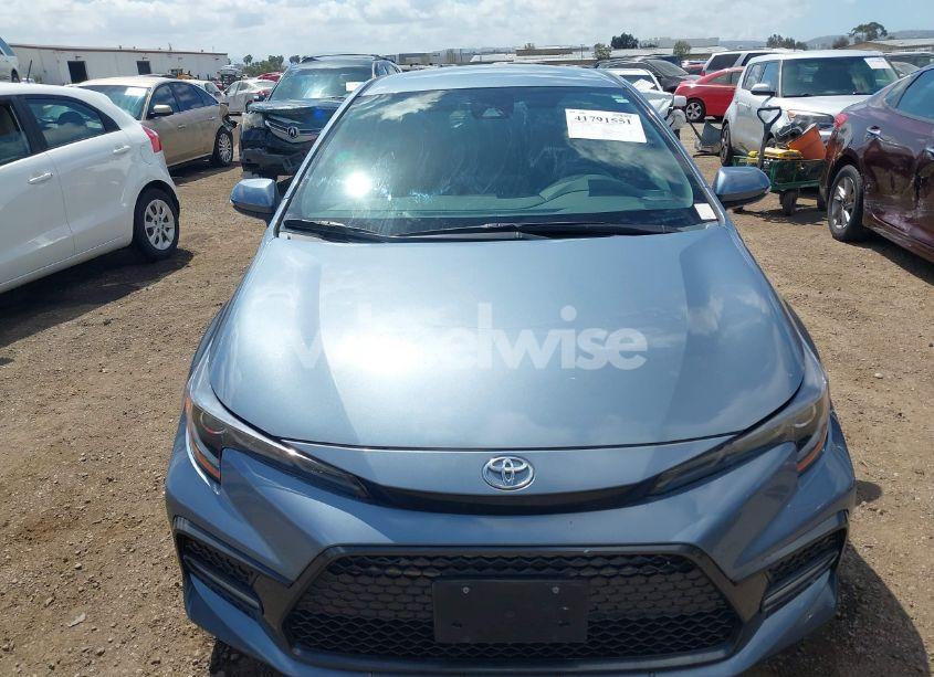 Photo 13 of 2021 Toyota Corolla SE (VIN 5YFS4MCE3MP081406)