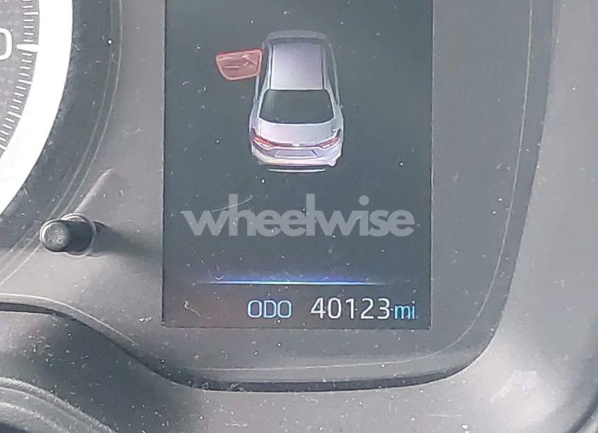 Photo 15 of 2021 Toyota Corolla SE (VIN 5YFS4MCE3MP096911)