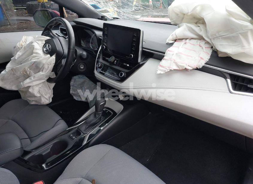 Photo 5 of 2021 Toyota Corolla SE (VIN 5YFS4MCE3MP096911)