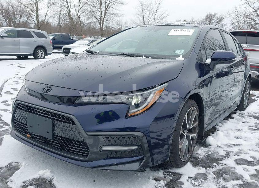 Photo 2 of 2022 Toyota Corolla SE (VIN 5YFS4MCE3NP115085)