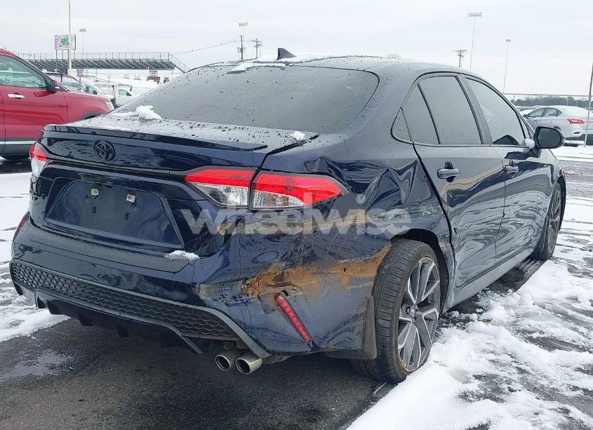 Photo 4 of 2022 Toyota Corolla SE (VIN 5YFS4MCE3NP115085)