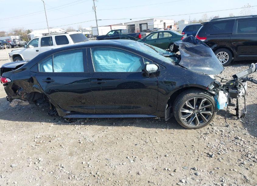 Photo 12 of 2022 Toyota Corolla SE (VIN 5YFS4MCE3NP139595)