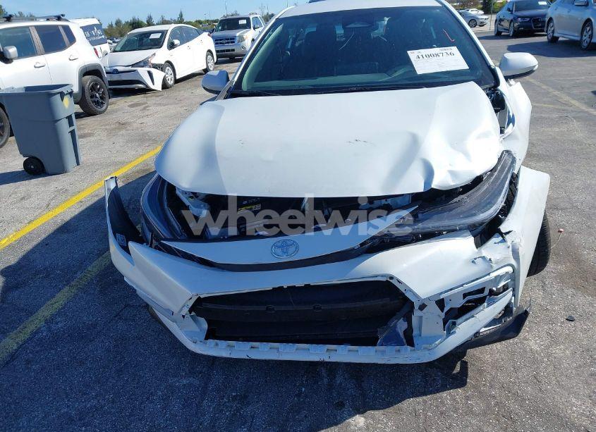 Photo 6 of 2024 Toyota Corolla SE (VIN 5YFS4MCE3RP184302)