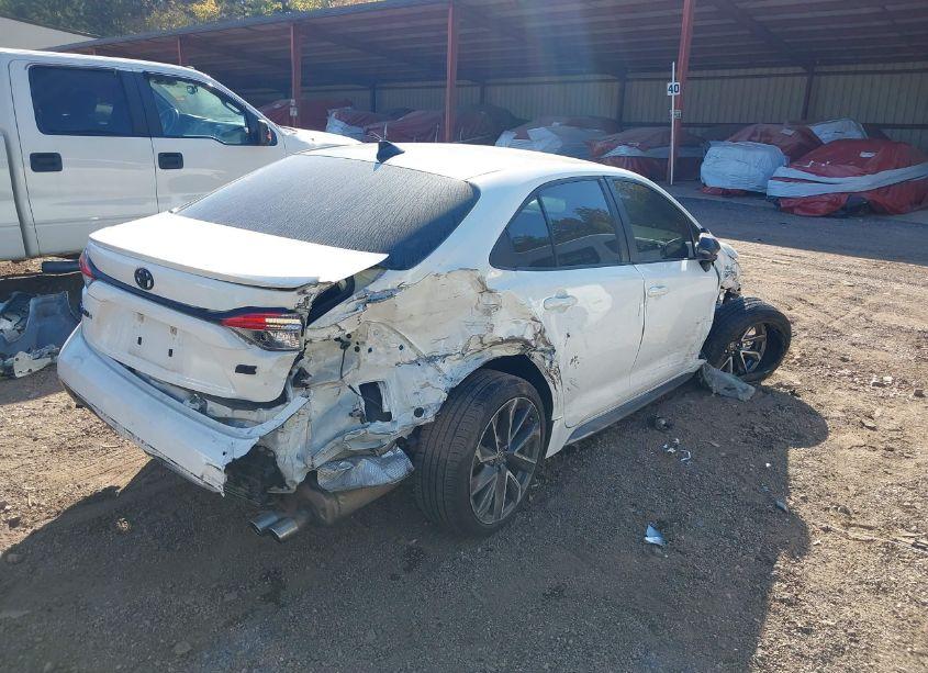 Photo 4 of 2021 Toyota Corolla SE (VIN 5YFS4MCE4MP078935)