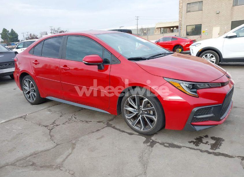 2021 Toyota Corolla SE (VIN 5YFS4MCE4MP079177) main photo