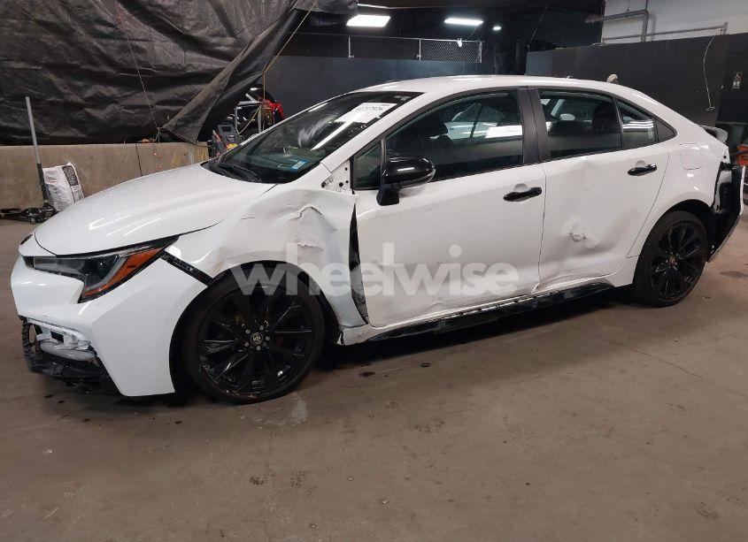 Photo 2 of 2022 Toyota Corolla SE NIGHTSHADE EDITION (VIN 5YFS4MCE4NP120215)