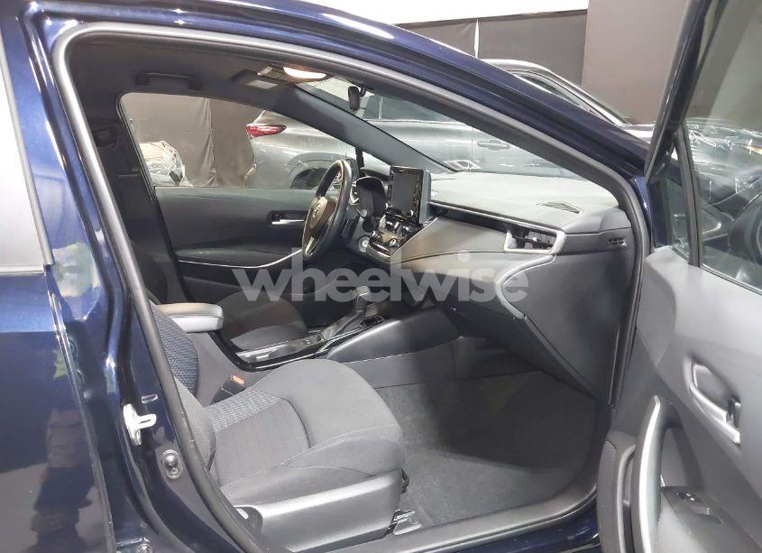 Photo 5 of 2022 Toyota Corolla SE (VIN 5YFS4MCE4NP127519)