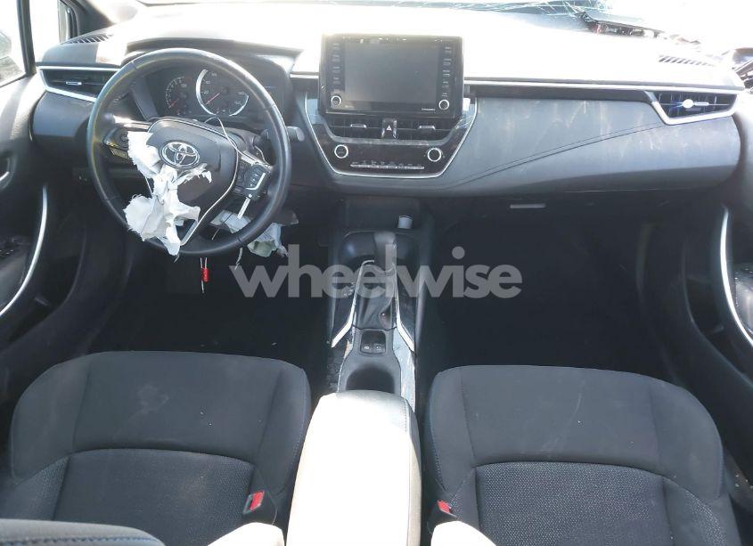 Photo 5 of 2022 Toyota Corolla SE (VIN 5YFS4MCE4NP135488)