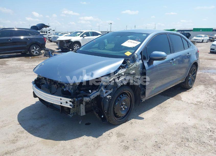 Photo 2 of 2024 Toyota Corolla SE (VIN 5YFS4MCE4RP171879)