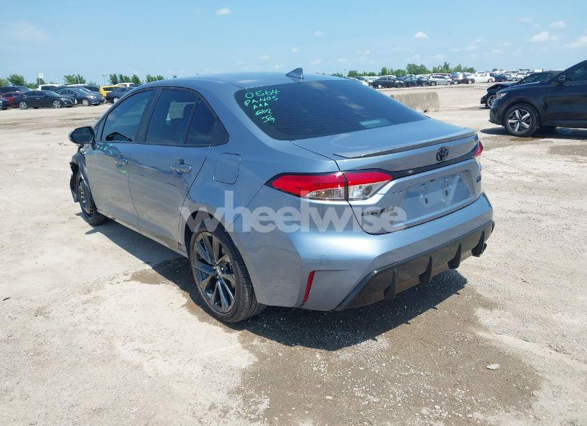 Photo 3 of 2024 Toyota Corolla SE (VIN 5YFS4MCE4RP171879)