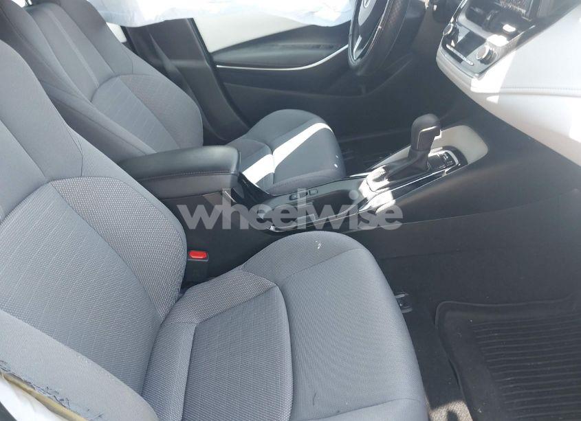 Photo 5 of 2024 Toyota Corolla SE (VIN 5YFS4MCE4RP186804)