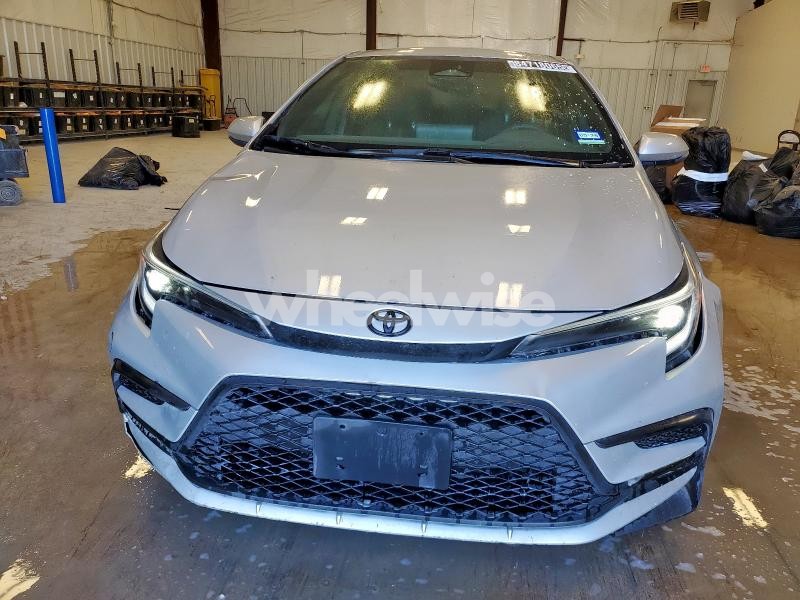 Photo 5 of 2024 TOYOTA COROLLA SE (VIN 5YFS4MCE4RP198032)