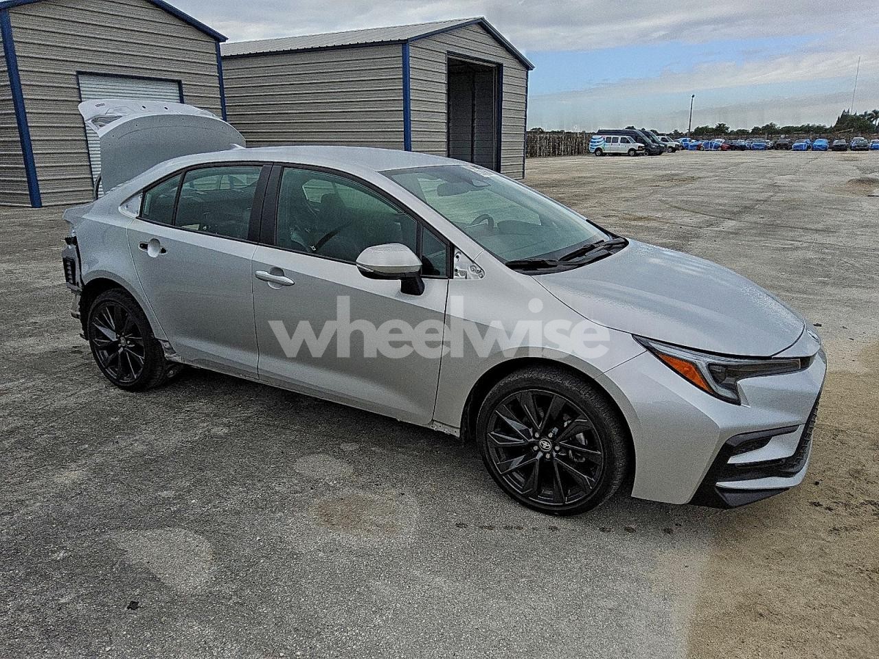 Photo 4 of 2025 TOYOTA COROLLA SE (VIN 5YFS4MCE4SP227535)