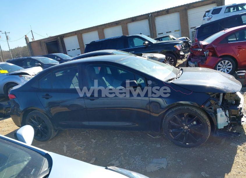 Photo 14 of 2021 Toyota Corolla SE NIGHTSHADE EDITION (VIN 5YFS4MCE5MP060850)